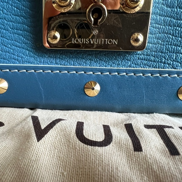 Louis Vuitton Limited Edition Blue Suhali Le Talenteux Bag - Picture 6 of 16